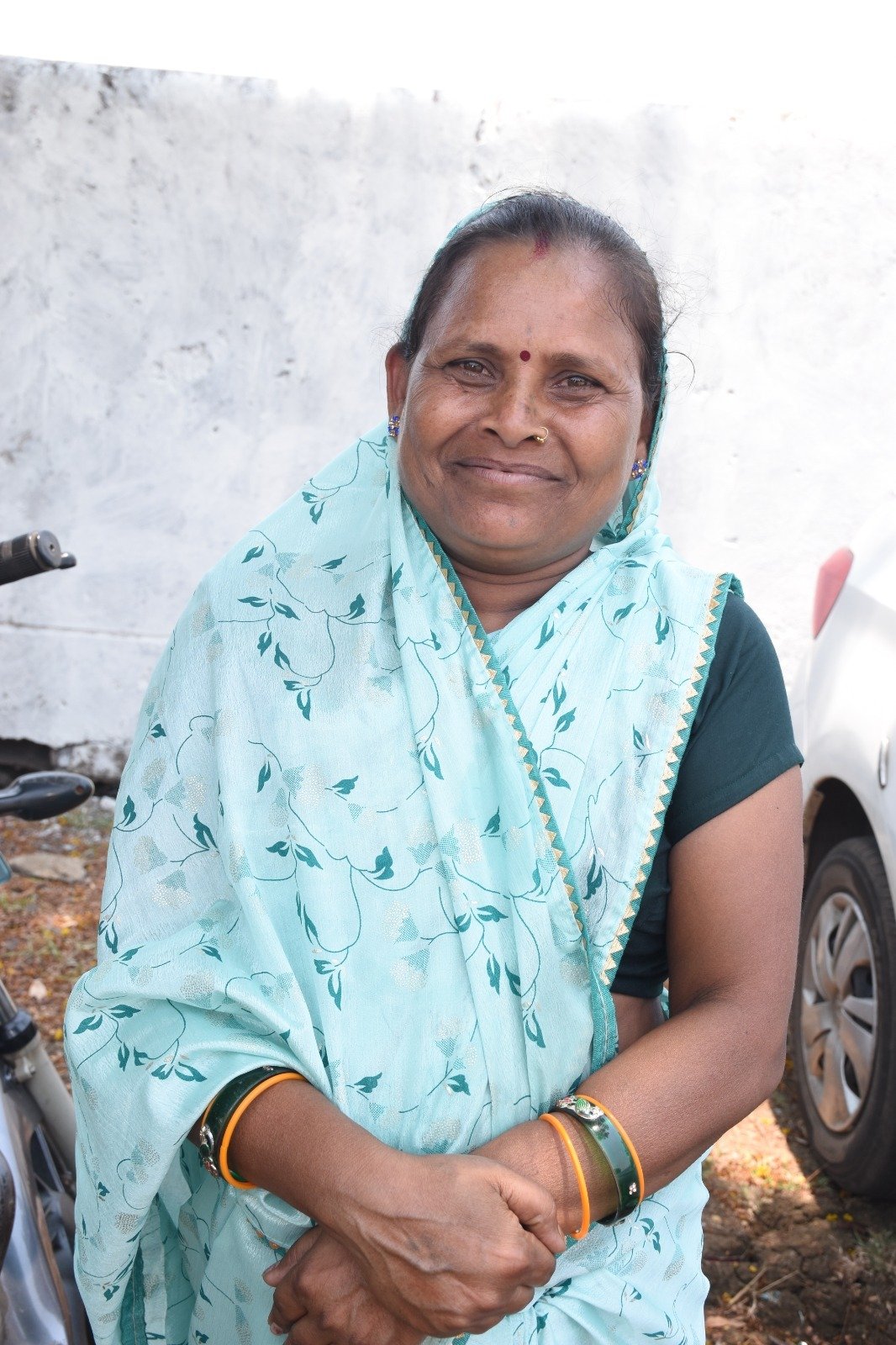 छोटी-छोटी बचत के बड़े फायदे … सीमा ने बिहान से जुड़कर बचत कर चुकाया ऋण