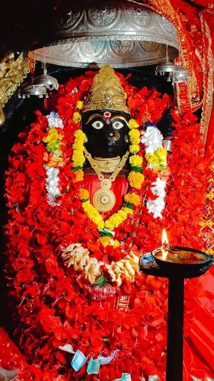 दंतेवाड़ा का दंतेश्वरी मंदिर: जनजातीय परंपरा और सनातन आस्था का प्रतीक