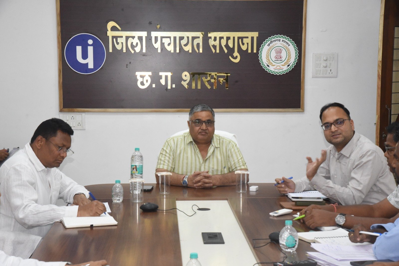 जनसुविधाओं पर मंत्री राजेश अग्रवाल का फोकस- मानसून पूर्व सड़क, बिजली और पेयजल व्यवस्था दुरुस्त करने के निर्देश