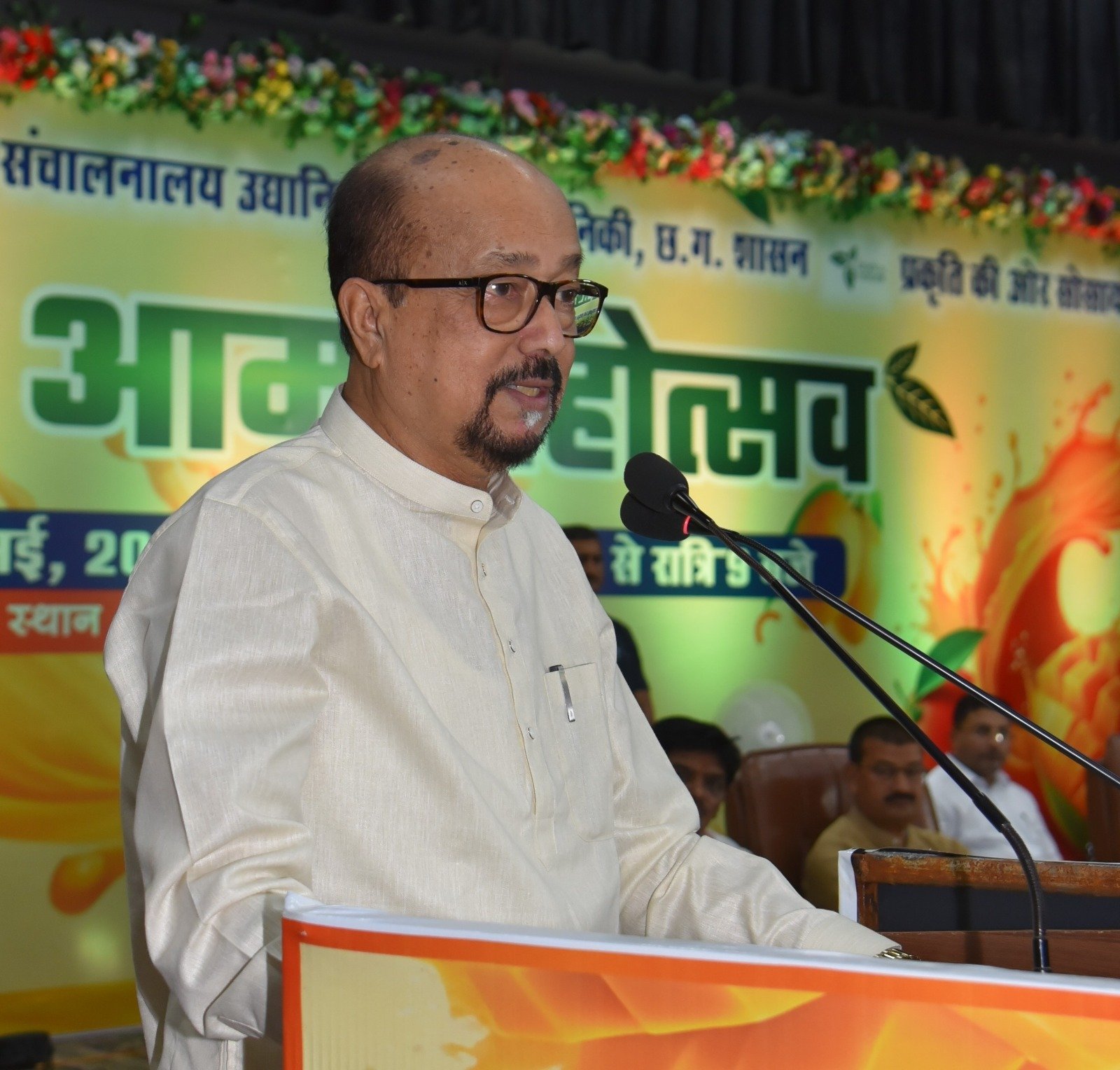 राष्ट्रीय आम महोत्सव का उद्घाटन किया राज्यपाल डेका ने