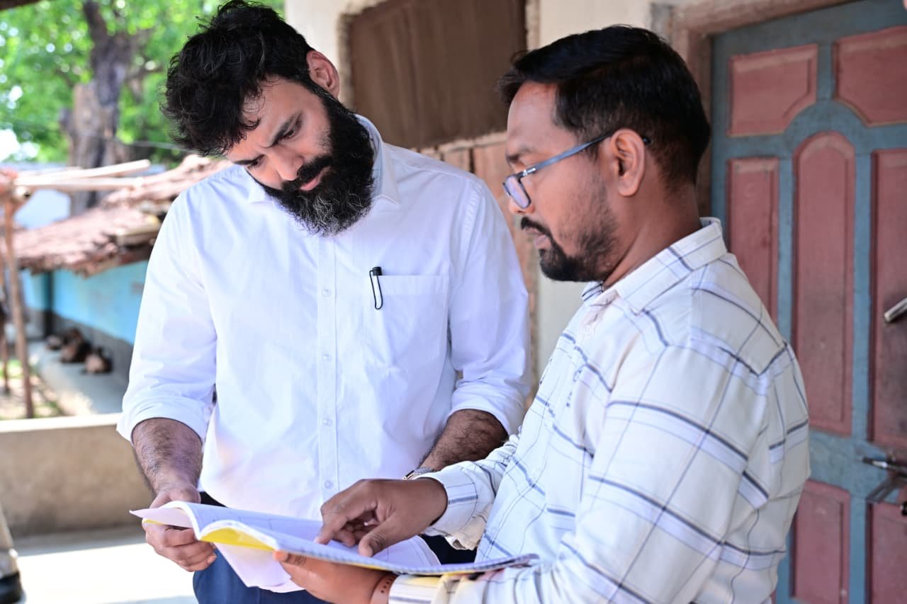 कलेक्टर  रोहित व्यास ने किया जनगणना कार्यों का जमीनी निरीक्षण सभी जानकारी पूरी सावधानी और प्रमाणिकता के साथ दर्ज करने  को कहा