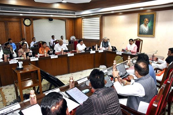 लोक कल्याणकारी और विकास कार्यों के लिए 38 हजार 555 करोड़ रूपये की स्वीकृति