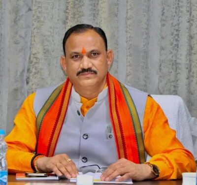 बेहतर स्वास्थ्य के लिए छत्तीसगढ़ में बड़ा निर्णय: सिकल सेल मरीजों को मिलेगी विश्वस्तरीय सुविधा  85 करोड़ रुपए की मंजूरी — सिकल सेल संस्थान बनेगा ‘सेंटर ऑफ एक्सीलेंस’: श्याम बिहारी जायसवाल