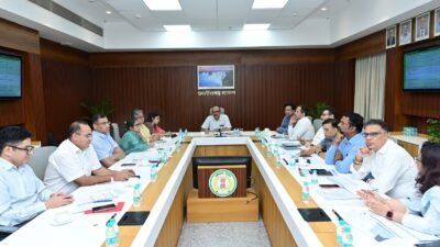 मुख्य सचिव ने की महत्वपूर्ण योजनाओं के क्रियान्वयन की समीक्षा, डेटा आधारित निगरानी पर जोर  अंतिम छोर के व्यक्ति तक योजनाओं का लाभ पारदर्शी तरीके से पहुँचाने के निर्देश  आंगनबाड़ी और स्कूल भवनों के बुनियादी ढांचे में सुधार की प्राथमिकता
