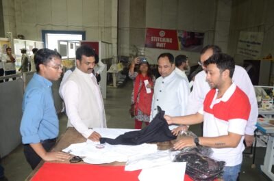 केंद्रीय ग्रामीण विकास राज्य मंत्री  कमलेश पासवान ने सेरीखेड़ी में आजीविका गतिविधियों का किया निरीक्षण