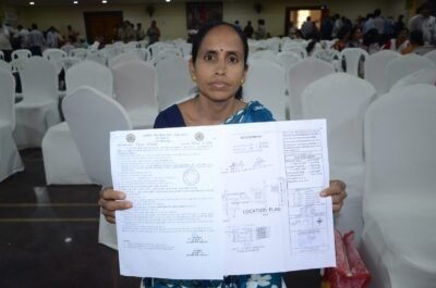 किराए के घर से स्वयं के घर तकः  सुनीती को मिला प्रधानमंत्री आवास योजना 2.0 के तहत अनुज्ञा पत्र   प्रधानमंत्री एवं मुख्यमंत्री को दिया धन्यवाद