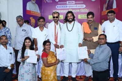 सुशासन तिहार 2026 : आरंग के नगर पंचायत चंदखुरी में जनसमस्या निवारण शिविर, आवेदनों का मौके पर हुआ निराकरण