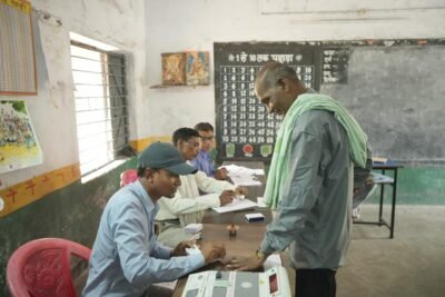 उप निर्वाचन 2026 शांतिपूर्ण एवं सुचारू रूप से सम्पन्न, मतदाताओं ने उत्साहपूर्वक किया मताधिकार का प्रयोग त्रिस्तरीय पंचायत उप निर्वाचन अंतर्गत 78.98 प्रतिशत हुआ मतदान