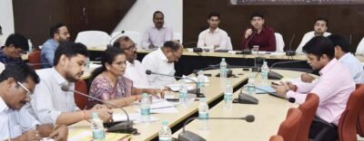 नव प्रवेशी बच्चे और कक्षा पहली के बच्चों का प्राथमिकता के साथ जाति प्रमाणपत्र बनाने की प्रक्रिया करें-कलेक्टर श्री आकाश छिकारा