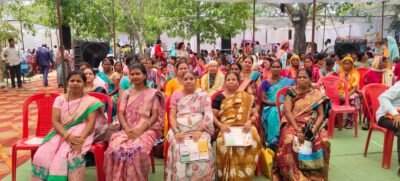 सुखरीकला में जनसमस्या निवारण शिविर आयोजित, ग्रामीणों को योजनाओं से किया गया लाभान्वित, आमजनों को योजनाओं की जानकारी रखने व लाभ उठाने हेतु किया गया प्रेरित शिविर में 588 आवेदन प्राप्त 144 आवेंदनो का हुआ मौके पर निराकरण पोैधारोपण भी किया गया