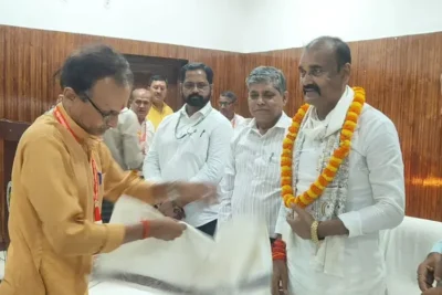 ग्रामीण पत्रकार एसोसिएशन की बिहार इकाई का गठन, डॉ. अरविंद नाथ तिवारी बने प्रदेश अध्यक्ष, भरत तिवारी को दी गई श्रद्धांजलि