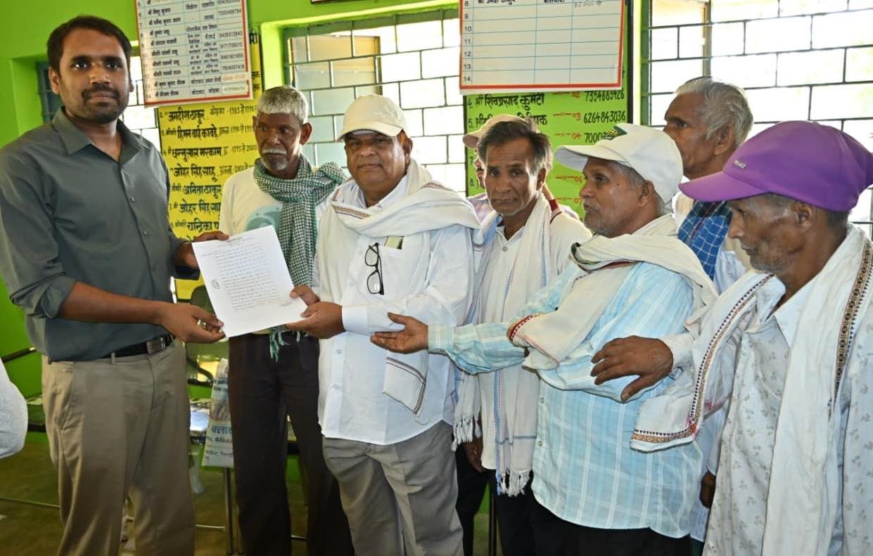 तहसील नहीं, अब डूबान क्षेत्र के गांवों में लग रही न्याय की चौपाल