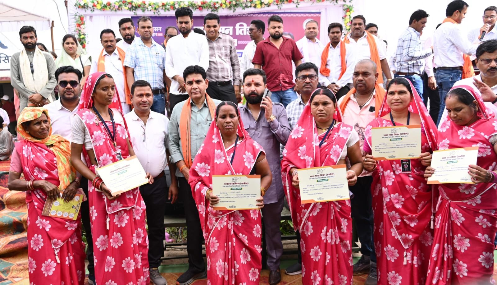 सुशासन का लक्ष्य जनता के काम समय पर पूरा करना, विभागीय योजनाओं से आर्थिक रूप से सशक्त बनें ग्रामीणरू राजस्व मंत्री टंक राम वर्मा