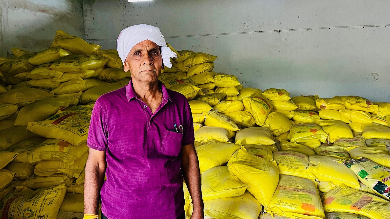 किसान अवध राम ठाकुर बोले – बिना परेशानी मिला खाद, नैनो उर्वरकों की जानकारी से खेती में होगा लाभ