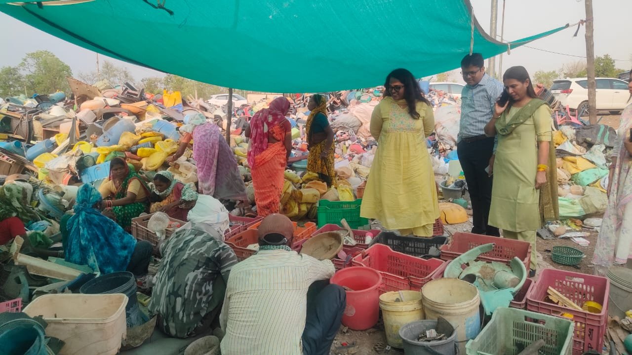 कौड़ूटोला बना प्लास्टिक अपशिष्ट प्रबंधन का आदर्श मॉडल
