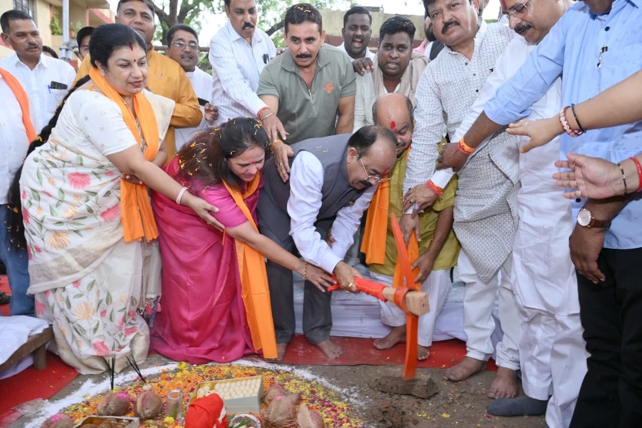 उप मुख्यमंत्री अरुण साव ने 2500 किलोलीटर क्षमता के पानी टंकी निर्माण का किया भूमिपूजन