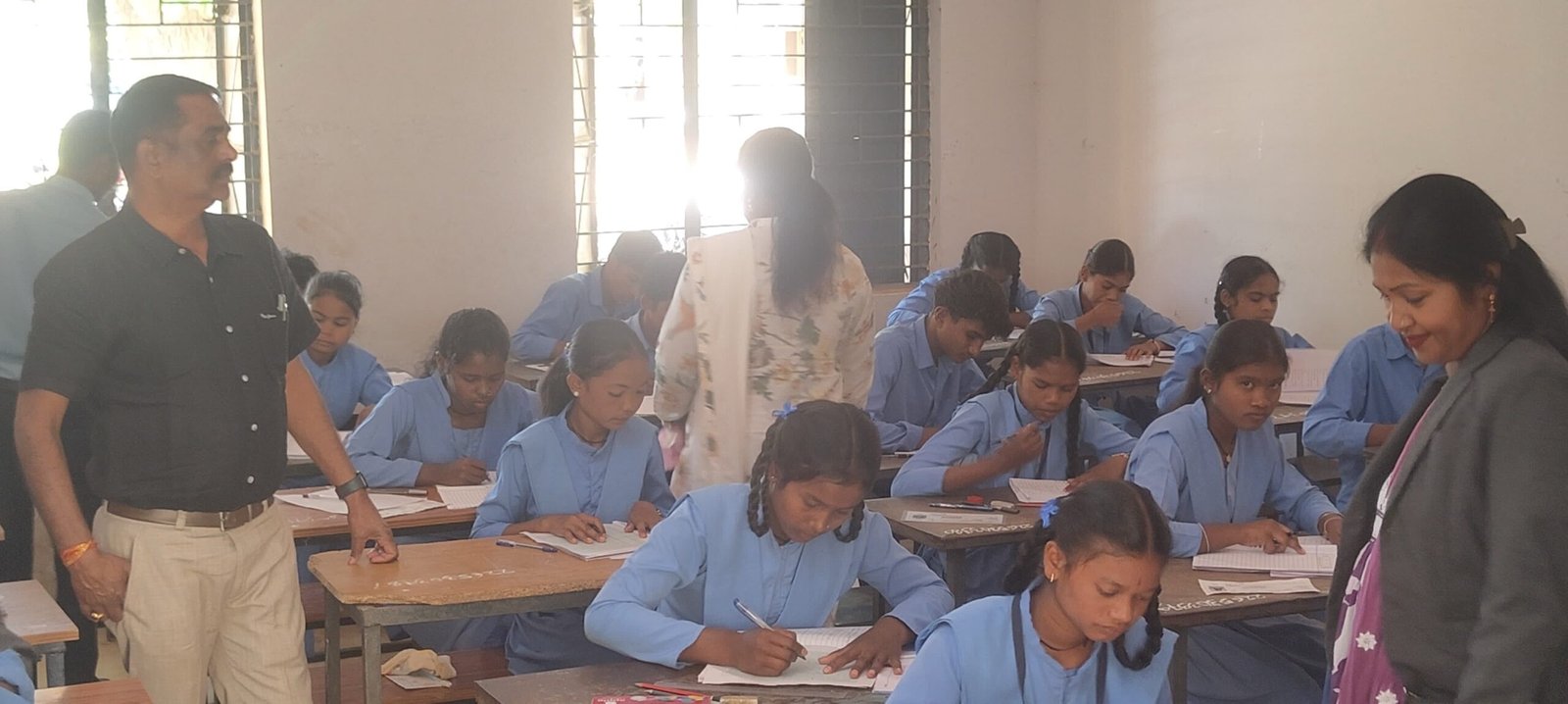 बस्तर के शिक्षा मॉडल ने रचा इतिहास: छात्रवृत्ति परीक्षा में 177 बच्चों का चयन, राज्य में तीसरा स्थान