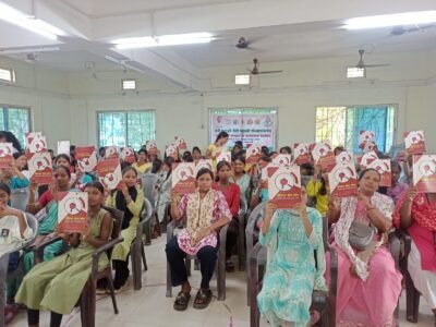 बेटी बचाओ बेटी पढ़ाओ‘‘ योजना के तहत् किशोरी बालिकाओं का सिकल सेल-हीमोग्लोबिन परीक्षण शिविर का किया गया आयोजन