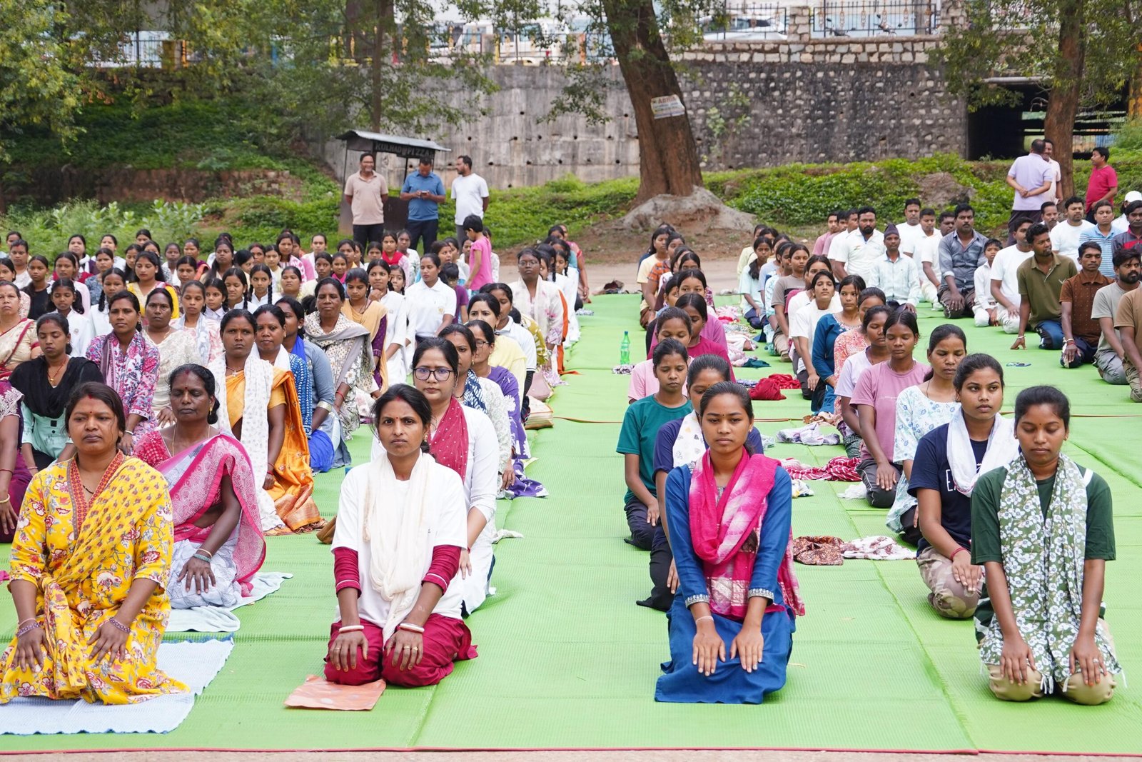 करें योग रहें निरोग – पर्यटन एवं संस्कृति मंत्री राजेश अग्रवाल