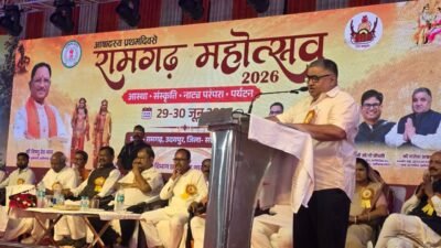 आषाढ़ के प्रथम दिवस पर दो दिवसीय रामगढ़ महोत्सव-2026 का हुआ भव्य शुभारंभ पर्यटन एवं संस्कृति मंत्री श्री राजेश अग्रवाल ने किया उद्घाटन रामगढ़ सरगुजा अंचल की ऐतिहासिक, सांस्कृतिक एवं साहित्यिक धरोहर है: मंत्री  अग्रवाल समापन समारोह में मुख्यमंत्री  विष्णु देव साय होंगे मुख्य अतिथि
