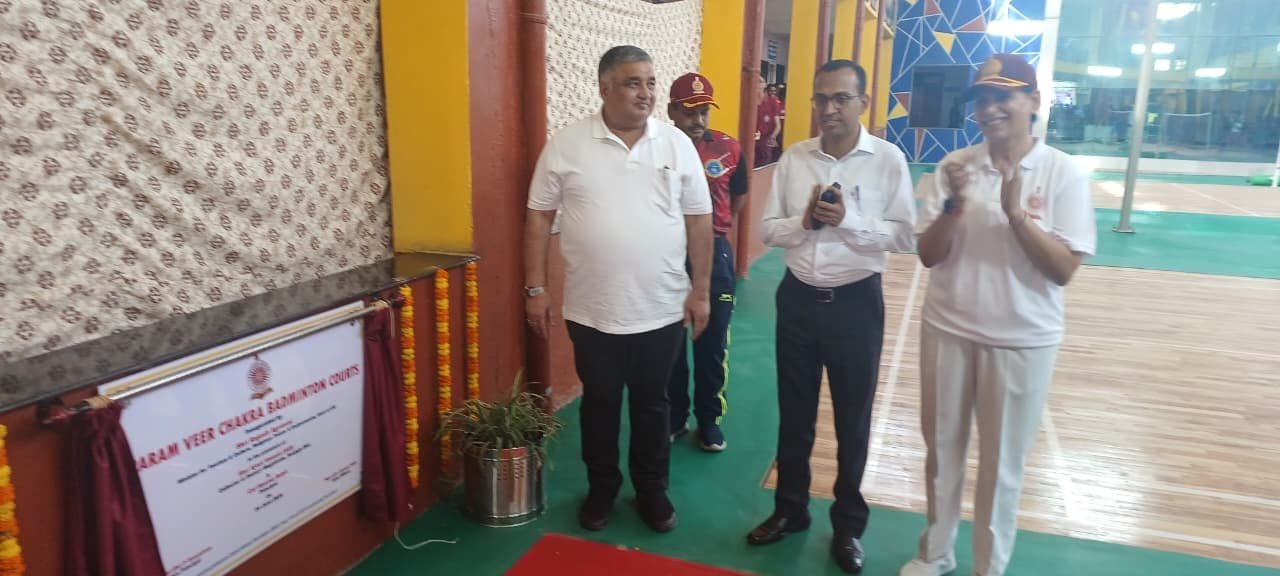 सैनिक स्कूल अंबिकापुर में आधुनिक पीवीसी बैडमिंटन कोर्ट का लोकार्पण, खेल प्रतिभाओं को मिलेगा नया मंच