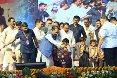 मुख्यमंत्री  विष्णु देव साय की गरिमामयी उपस्थिति में रामगढ़ महोत्सव का भव्य समापन रामगढ़ के ऐतिहासिक धरोहर को विश्व पटल पर दिलाएंगे नई पहचान-मुख्यमंत्री  विष्णु देव साय