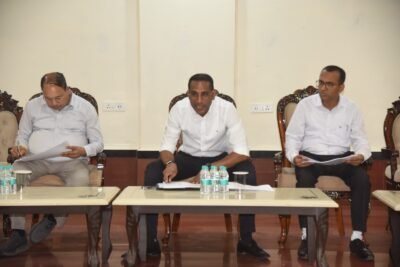 लोक निर्माण विभाग सचिव मुकेश कुमार बंसल ने निर्माण कार्यों की समीक्षा की निर्माणाधीन व परियोजनाओं का किया निरीक्षण, गुणवत्तापूर्ण एवं समयबद्ध कार्य निष्पादन करने के निर्देश