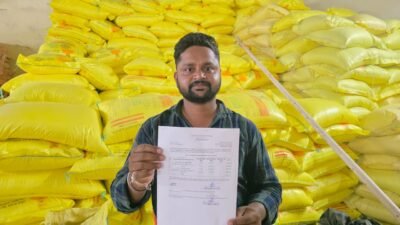 किसानों को सुगमता से मिल रहा खाद, ग्राम सखौली के किसान कमलेश ने मुख्यमंत्री को दिया धन्यवाद समिति केंद्र में बिना किसी परेशानी के मिला परमिट और चेक, खेती के लिए खाद की हुई आपूर्ति