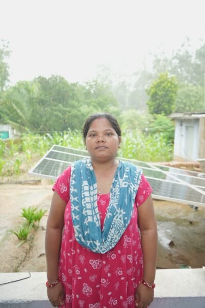 प्रधानमंत्री सूर्यघर मुफ्त बिजली योजना बनी हरित समृद्धि की नई पहचान लारा तिर्की के परिवार को मिली आर्थिक संबल, अब हर माह बढ़ रही बचत और घर में बिजली बिल शून्य