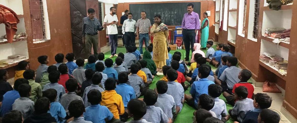 भारी बारिश के अलर्ट के बीच दूरस्थ मलेरिया प्रभावित क्षेत्रों में पहुँची जिला स्वास्थ्य टीम अस्पतालों का लिया औचक निरीक्षण
