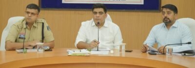 कलेक्टर  कुणाल दुदावत ने ली समय-सीमा की बैठक