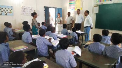 कलेक्टर अजीत वसंत ने बतौली विकासखण्ड का किया दौरा विद्यालयों, आंगनबाड़ी केंद्र, पहाड़ी कोरवा आश्रम, पीएम जनमन आवास एवं सड़क सहित विकास कार्यों का लिया जायजा, दिए आवश्यक दिशा- निर्देश