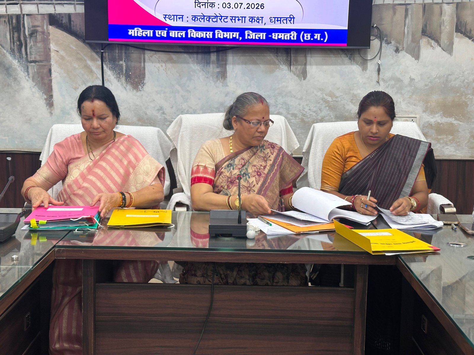शासकीय शिक्षक की मृत्यू पश्चात् आवेदिका पुत्री को अनुकम्पा नियुक्ति की आयोग ने किया अनुशंसा