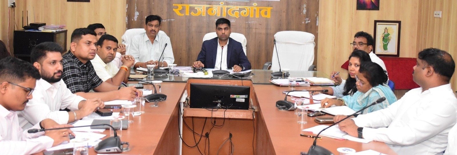 प्रधानमंत्री सूर्यघर मुफ्त बिजली योजना के क्रियान्वयन में लाएं तेजी- कलेक्टर