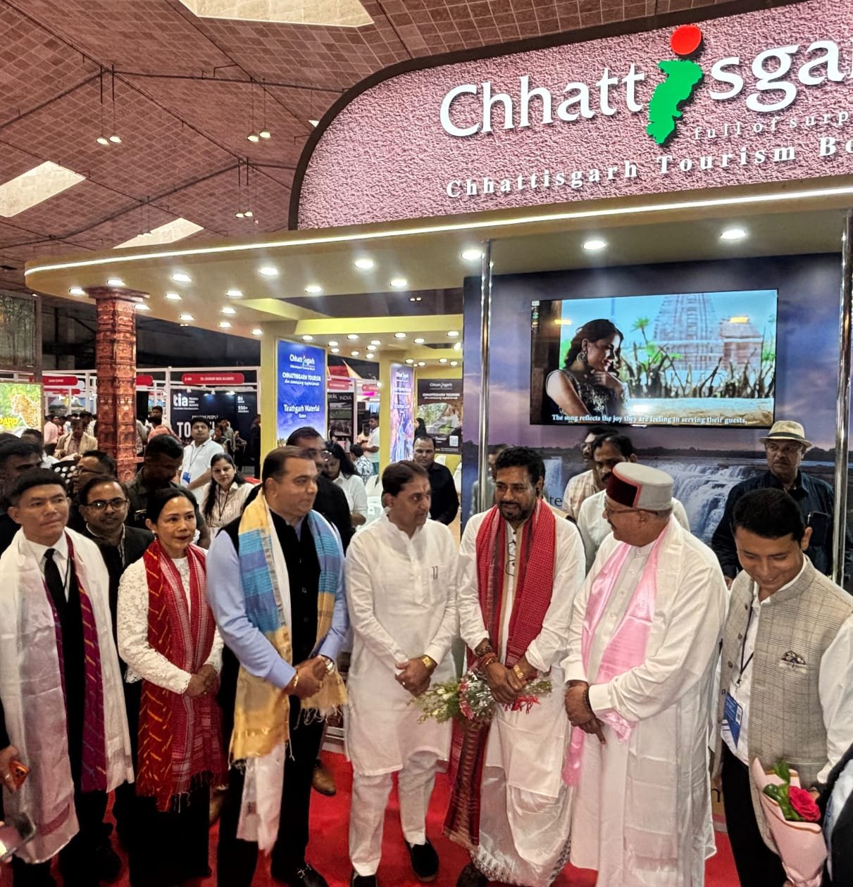 ट्रैवल एंड टूरिज्म फेयर कोलकाता-2026 में छत्तीसगढ़ पर्यटन का दमदार प्रदर्शन, वैश्विक पर्यटन मानचित्र पर मजबूत हुई पहचान