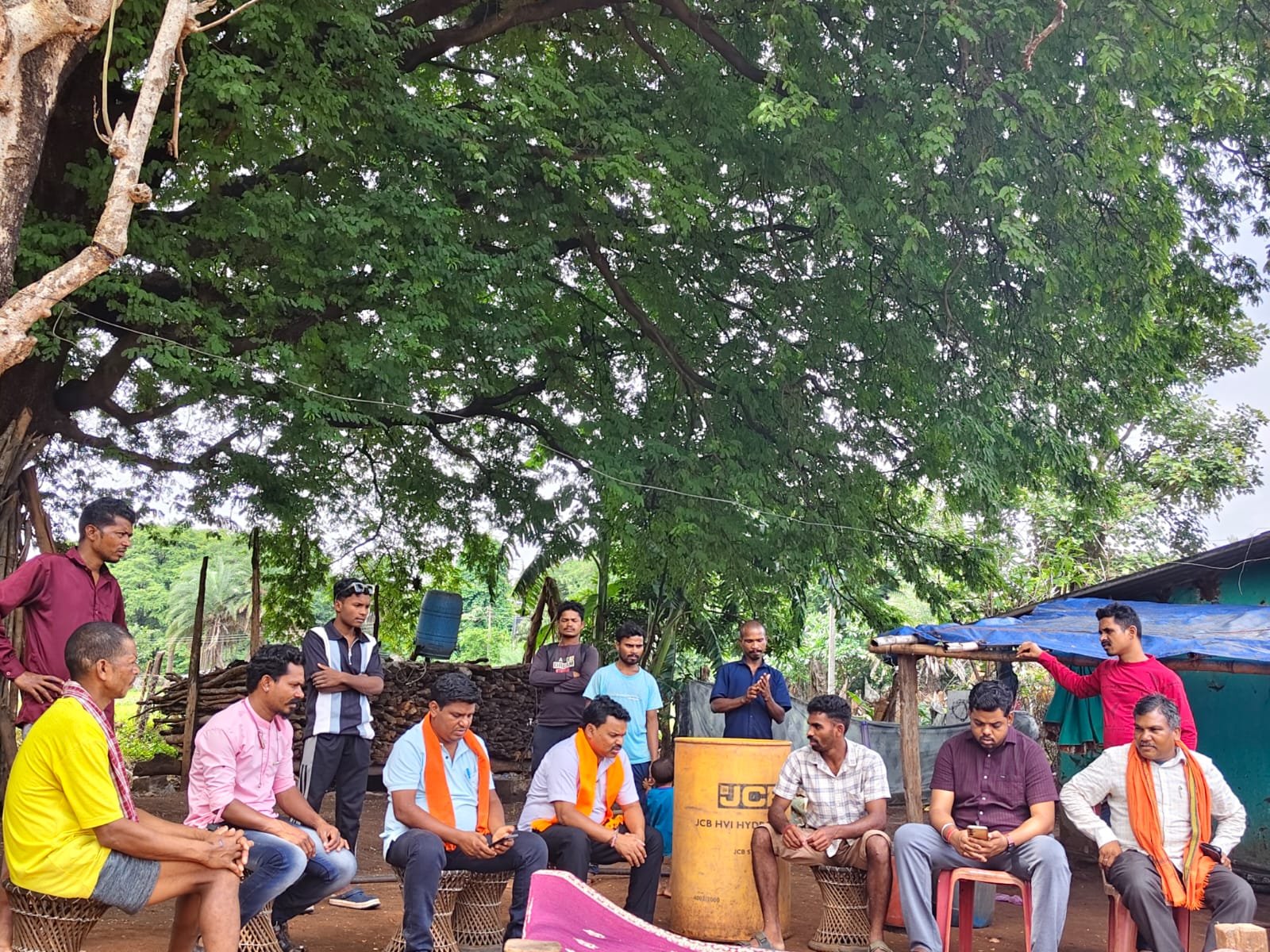 सुदूर वनांचल में जिला पंचायत अध्यक्ष की जनचौपाल