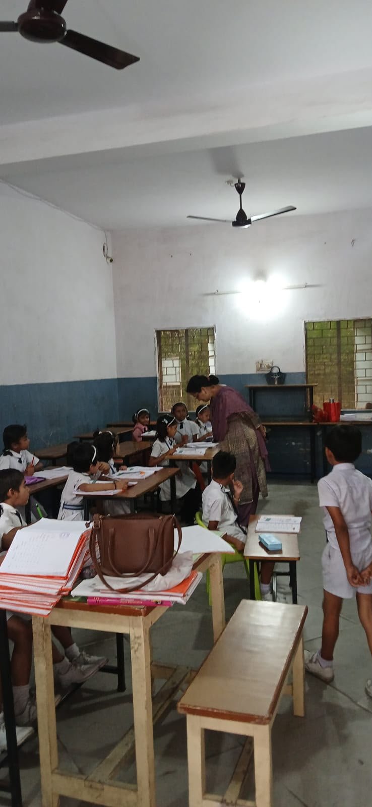 आकस्मिक निरीक्षण में शिक्षा की गुणवत्ता पर विशेष जोर
