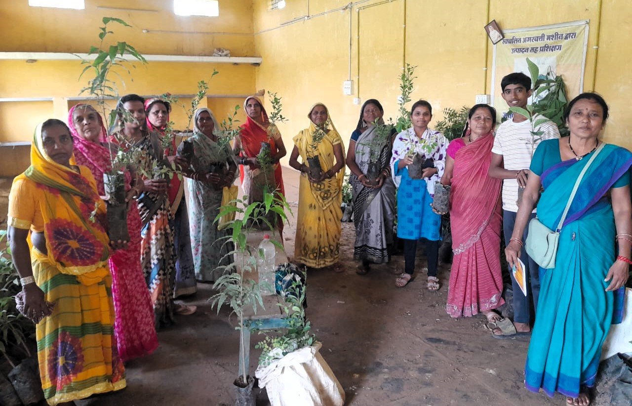 मुख्यमंत्री विष्णुदेव साय के नेतृत्व में पर्यावरण संरक्षण को जनआंदोलन बनाने की अभिनव पहल