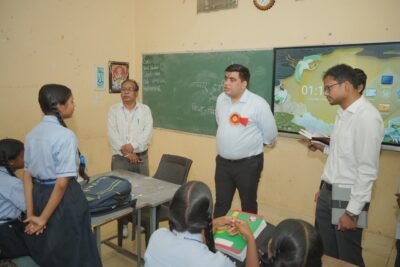 कलेक्टर  कुणाल दुदावत ने पीएम  सेजस विद्यालय तिलकेजा का किया निरीक्षण विद्यार्थियों से किया संवाद, शैक्षणिक गुणवत्ता, सुविधाओं एवं निर्माण कार्यों का लिया जायजा
