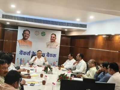 11 हजार दिव्यांगजनों को स्वरोजगार के लिए मिलेगा ऋण, कौशल प्रशिक्षण भी होगा अनिवार्य : लोकेश कवाड़िया राज्य सरकार की पहल से दिव्यांगजन बनेंगे आत्मनिर्भर उद्यमी, व्यवसाय संचालन और विपणन सहायता भी मिलेगी