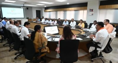 बस्तर की जैविक खेती को मिलेगा वैश्विक बाजार, यूरोप तक पहुंचेंगे जैविक उत्पाद : उप मुख्यमंत्री  विजय शर्मा  नक्सल मुक्त गांवों की प्राकृतिक खेती बनेगी नई पहचान