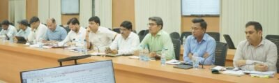 बारिश से क्षतिग्रस्त सड़कों, पुल-पुलियों एवं अन्य संरचनाओं की जानकारी शीघ्र प्रस्तुत करें: कलेक्टर दुदावत समय-सीमा (टीएल) की बैठक में विभागीय कार्यों की समीक्षा, लंबित प्रकरणों के त्वरित निराकरण के दिए निर्देश
