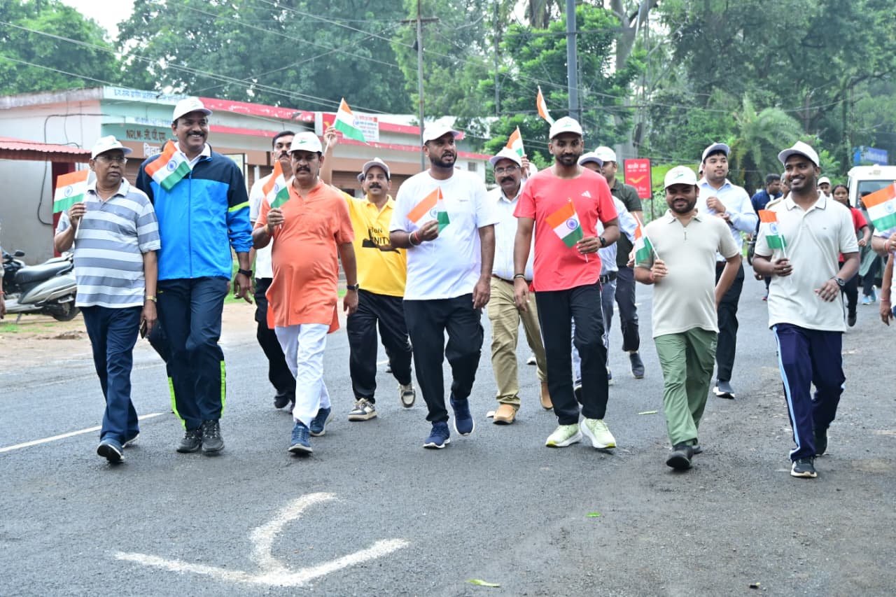 देशभक्ति के जज्बे के साथ गौरेला में दौड़े कदम, स्वतंत्रता दौड़ में उमड़ा उत्साह