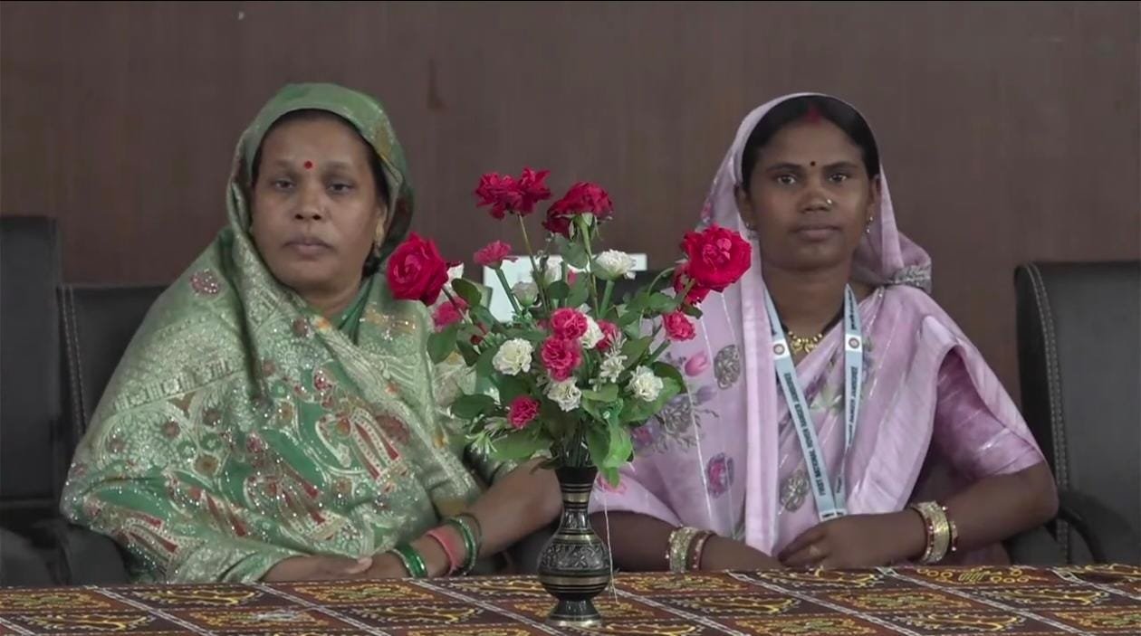 महाराष्ट्र के हिवरे बाजार में बालोद की महिला सरपंचों ने बिखेरी छत्तीसगढ़ की चमक