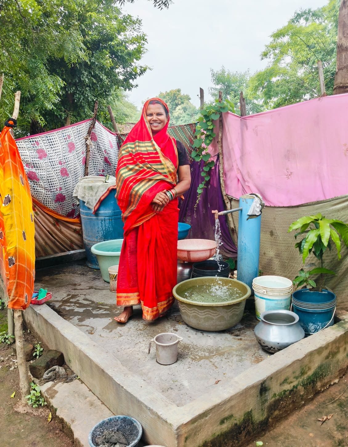 घर में नल से पानी की सुविधा, महिलाएं बोलीं धन्यवाद “विष्णु भैया”