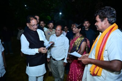 मुख्यमंत्री  विष्णु देव साय ने बगिया में सुनी आम लोगों की मांग और समस्याएं अधिकारियों को गंभीरता से निराकरण करने के सख्त निर्देश