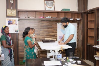 कलेक्टर  रोहित व्यास ने जनदर्शन में सुनी आमजन की समस्याएं समयबद्ध, त्वरित एवं गुणवत्तापूर्ण निराकरण सुनिश्चित करने के दिए निर्देश
