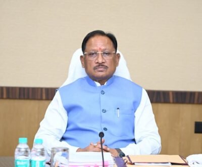 मुख्यमंत्री  विष्णु देव साय की अध्यक्षता में आज  मंत्रालय, महानदी भवन में मंत्री परिषद की बैठक प्रारम्भ