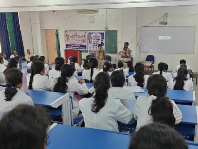 रायपुर के शासकीय दंत चिकित्सा महाविद्यालय में पुलिस द्वारा ‘साइबर सुरक्षा जागरूकता’ कार्यक्रम का आयोजन