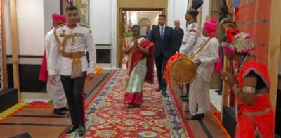 राष्ट्रपति भवन में गूंजी धमतरी की मांदर थाप, सरईटोला के कलाकारों ने राष्ट्रीय मंच पर बिखेरी छत्तीसगढ़ की लोकसंस्कृति की छटा
